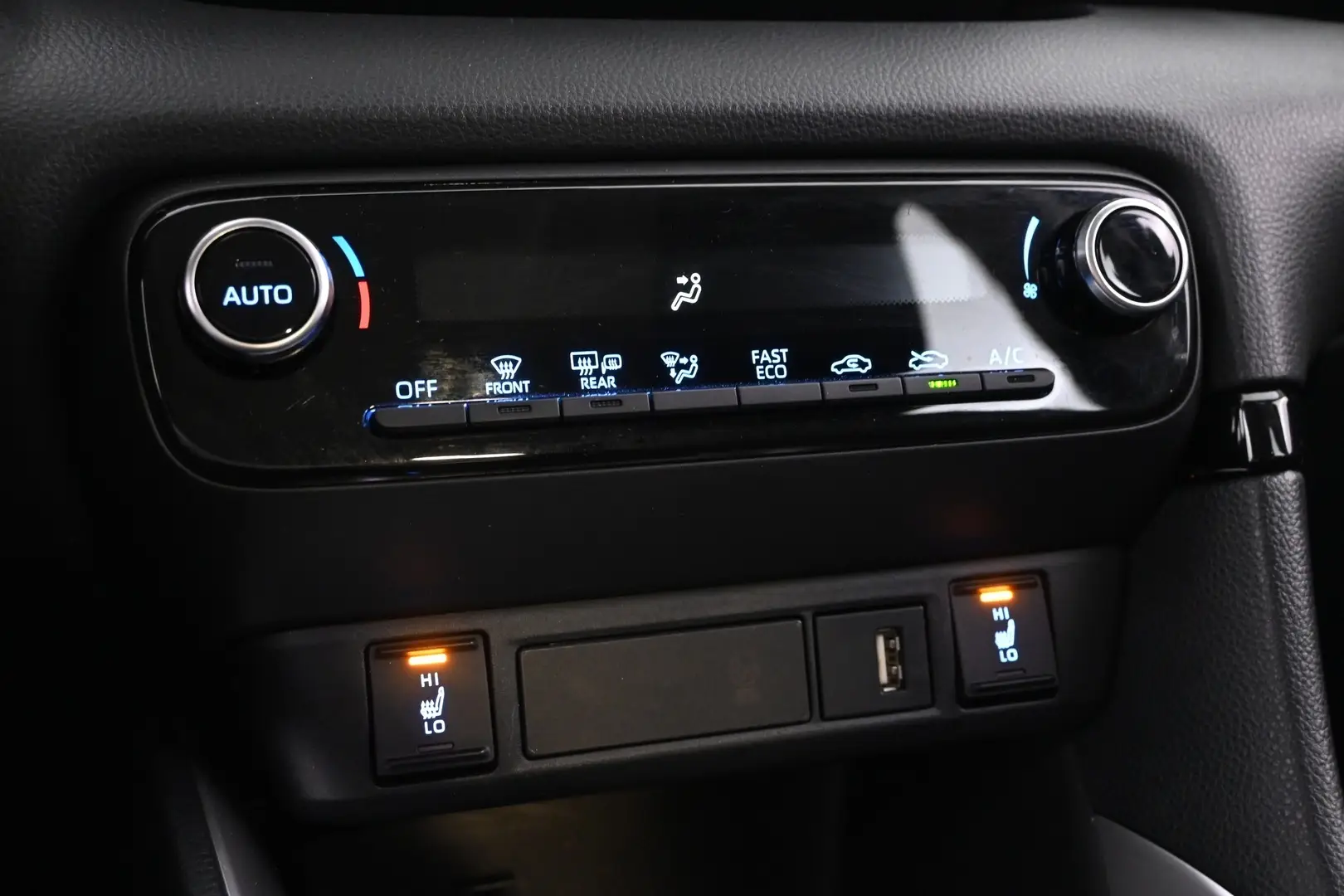 Car Image - gYm3eSEnOl9WaV5F3CGl9