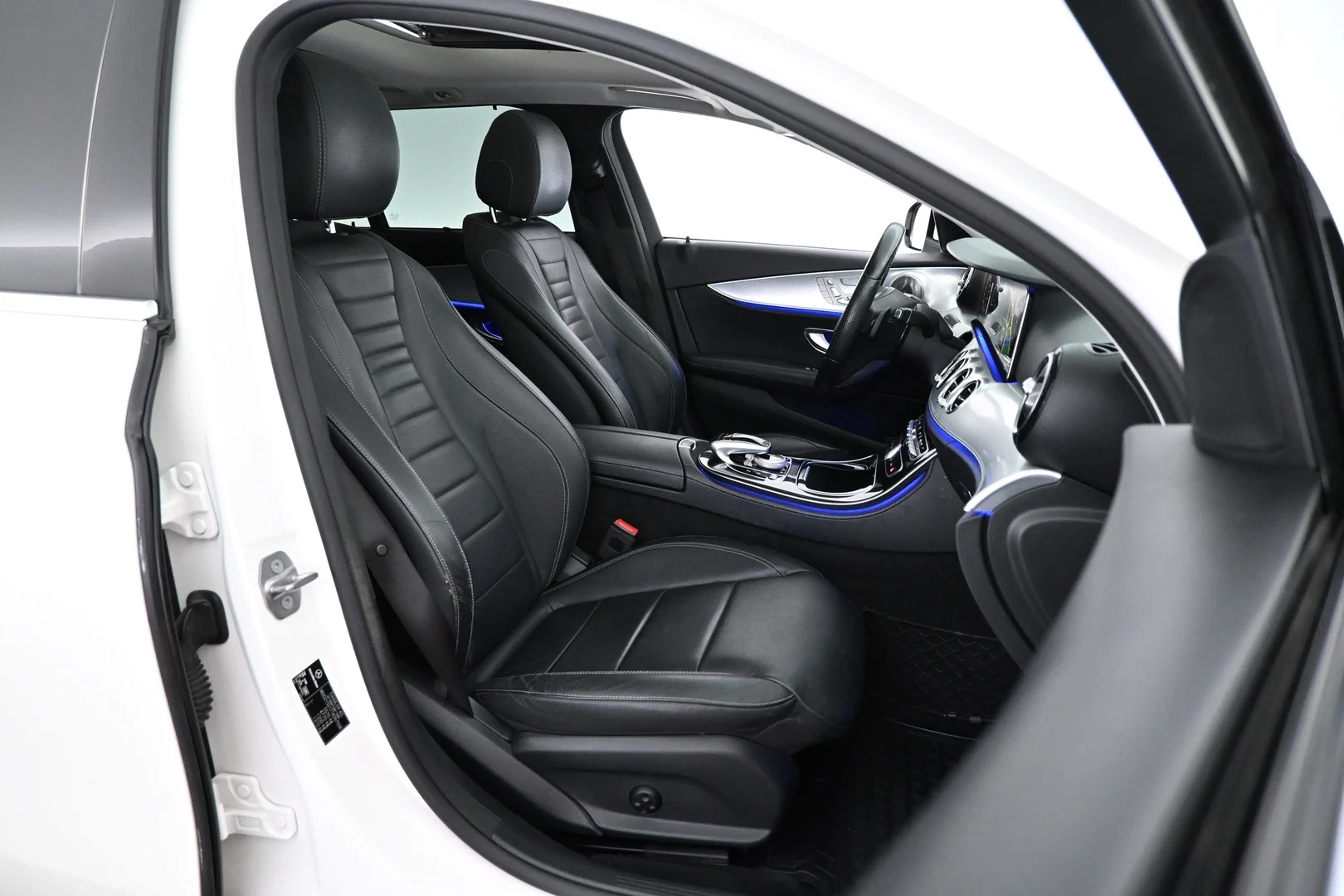 Car Image - 2E8H5vokGco35a4ZE2Ic7n