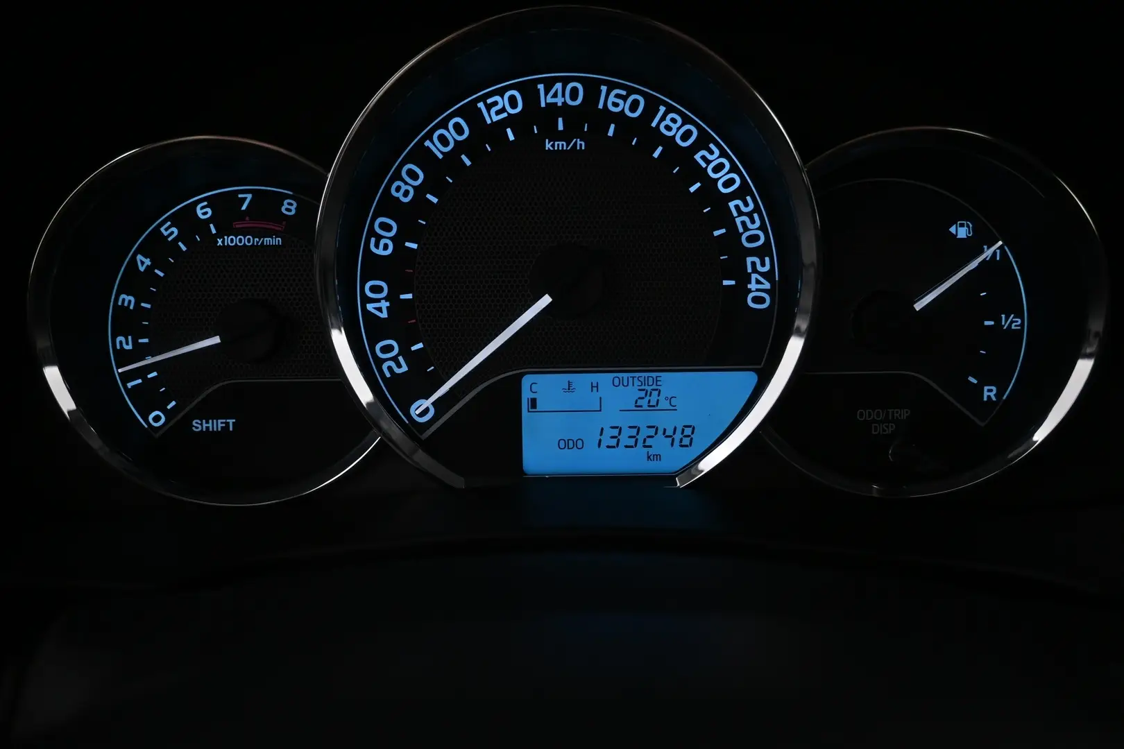 Car Image - 760EdOZdbvPjGBcDzxnoob