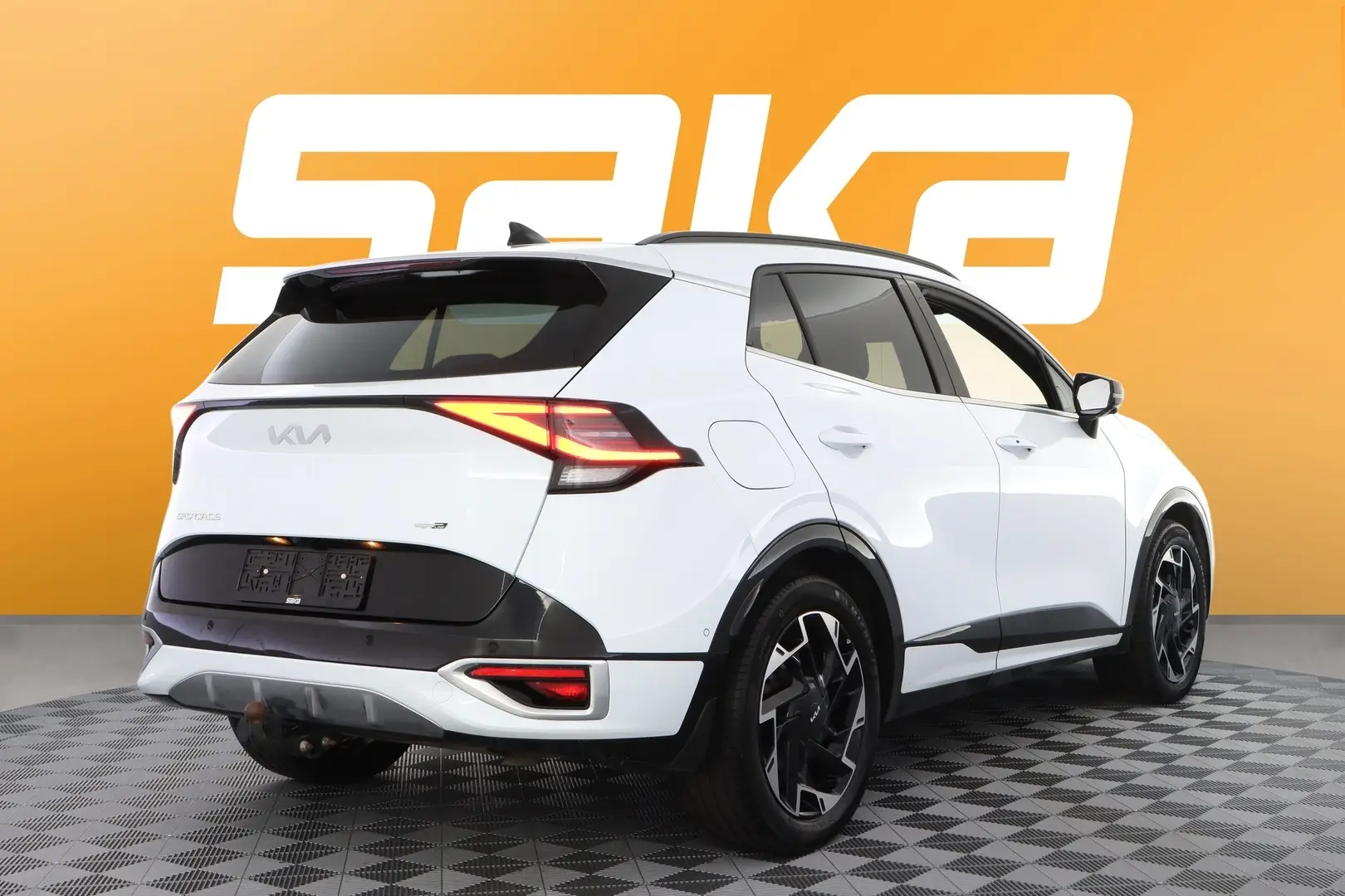 Car Image - NcAAubY6wvEdu3TGtkc0C
