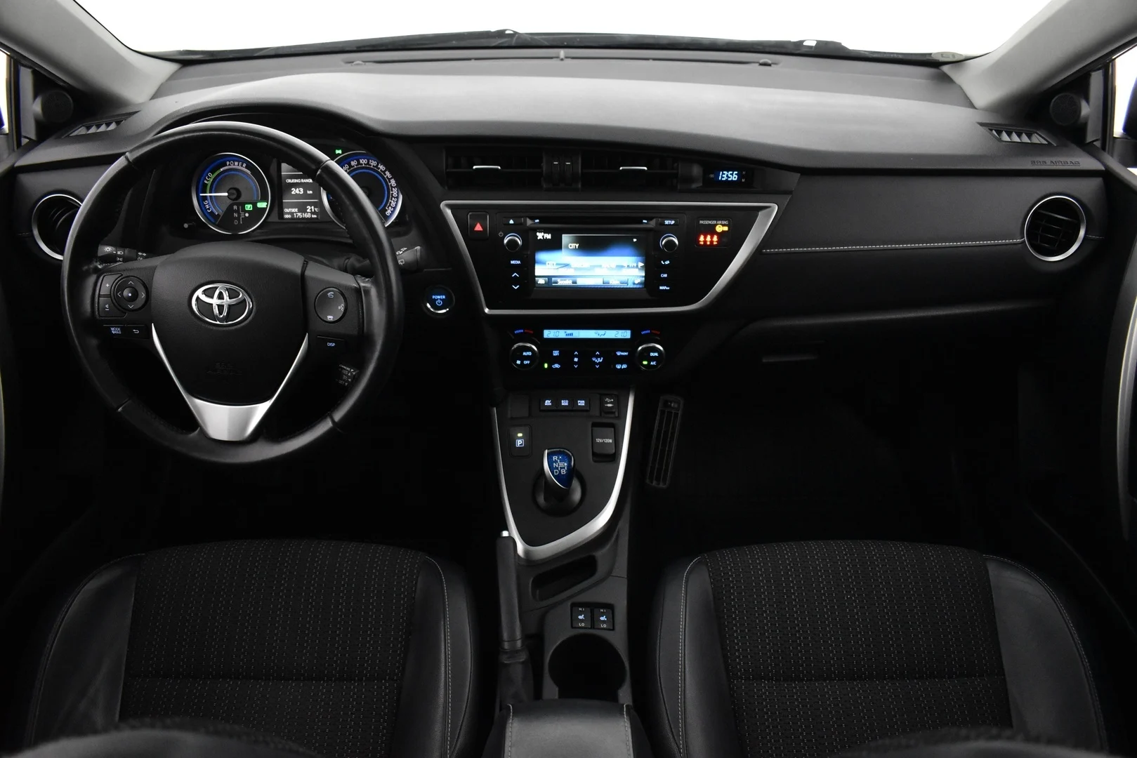 Car Image - 5xqhFfPCgERroUhwdKmFej