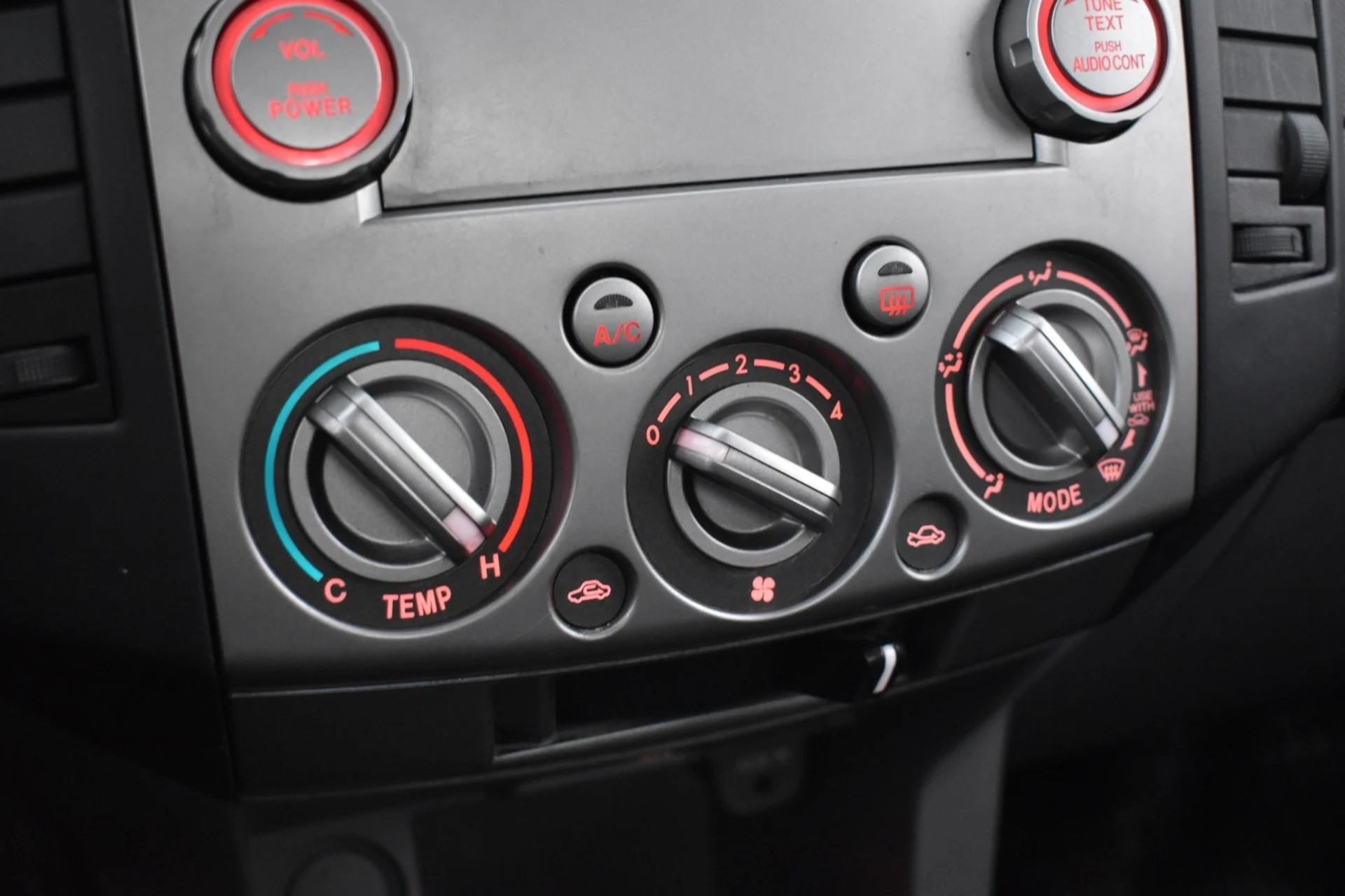 Car Image - 4HxB7aQaPrg47AUp90B8Mo