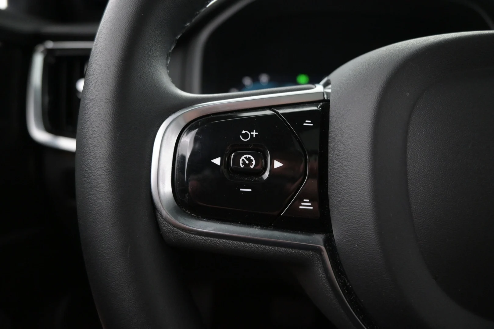 Car Image - 5XidmHDJ5XEGMvp4bxQ6tO