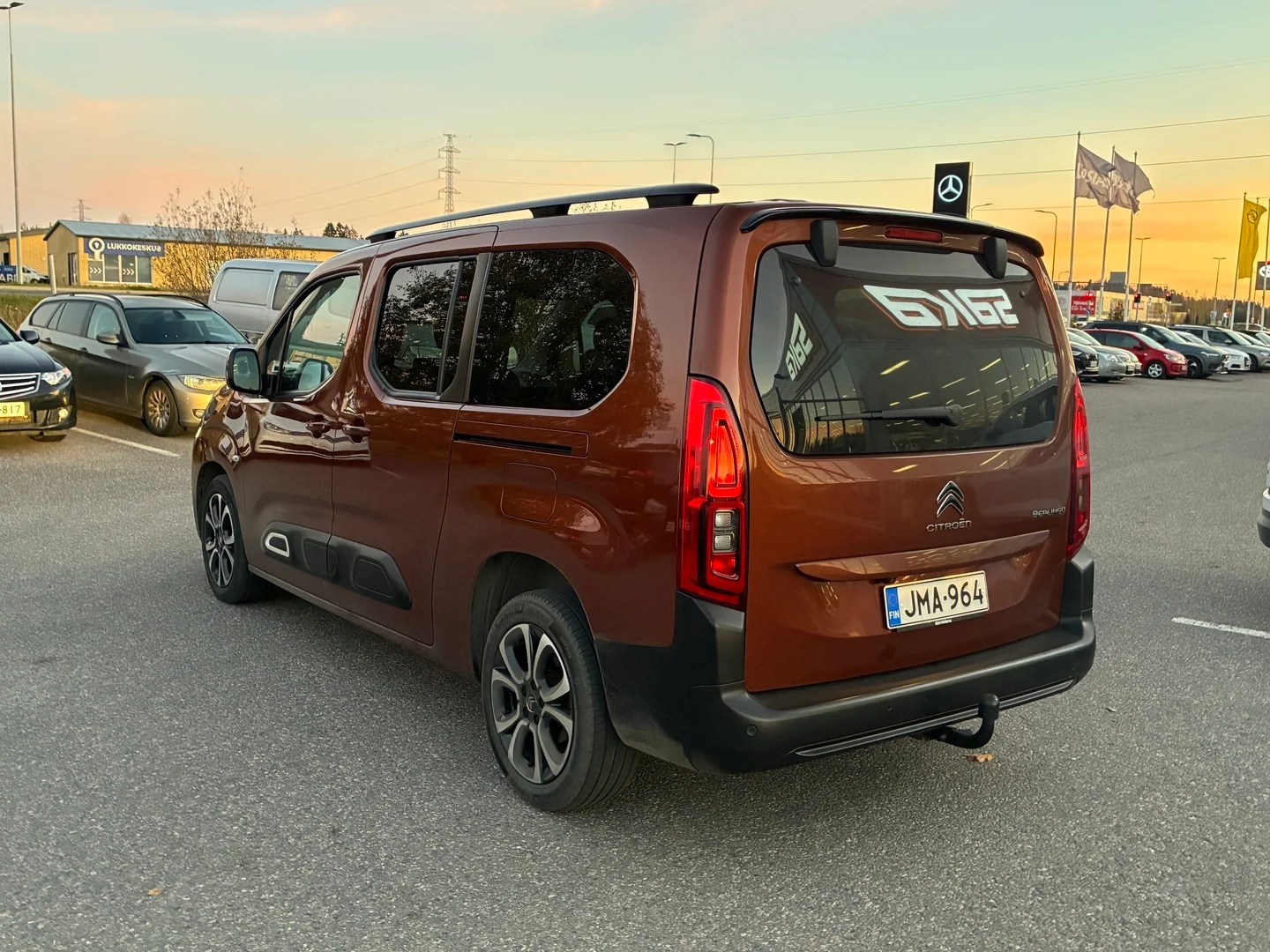 Car Image - 5uAQs4PRLYhGQH19fsuTTj