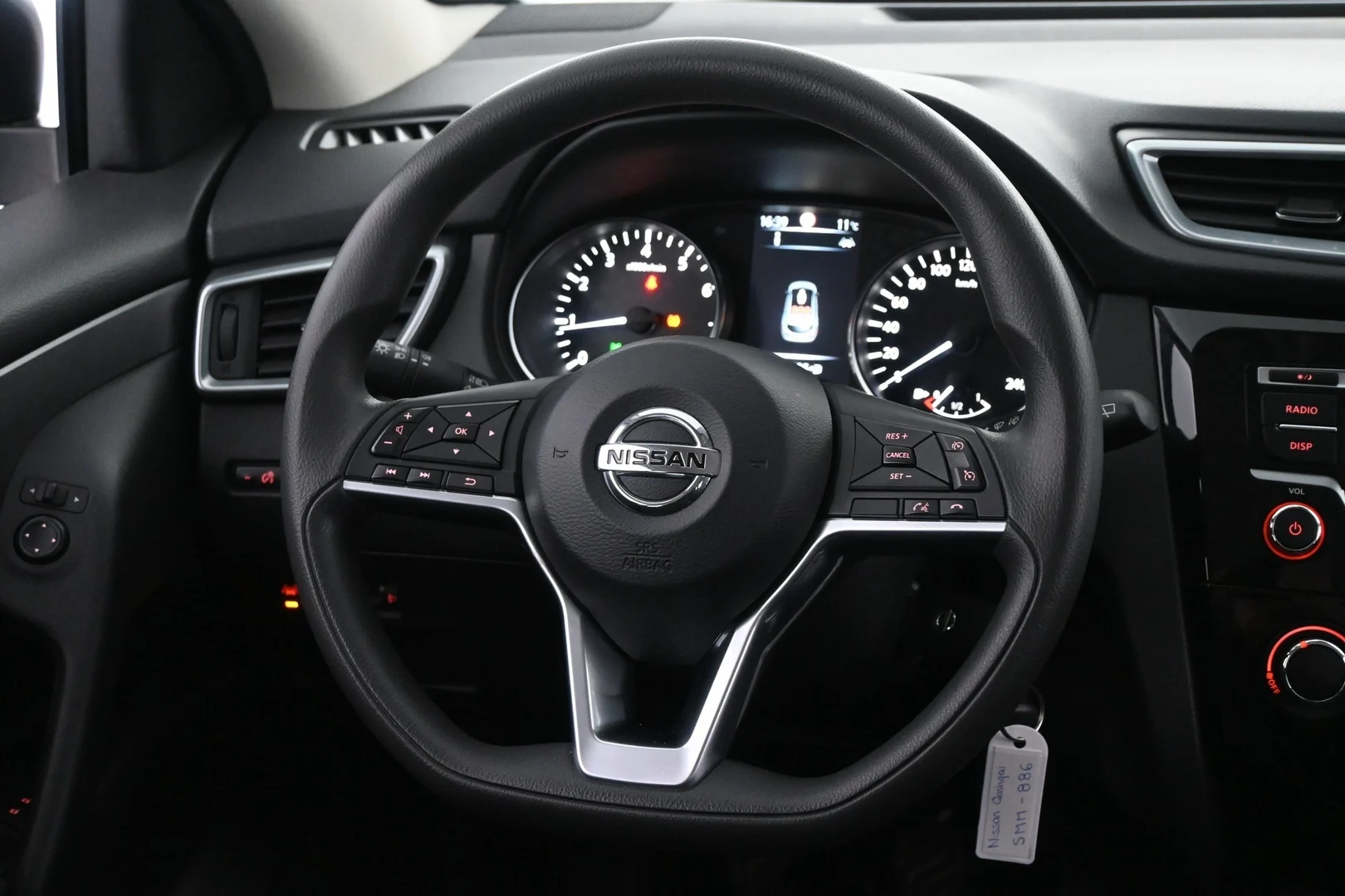 Car Image - 1Ic3qkkxBy25JEwvtmq1MR