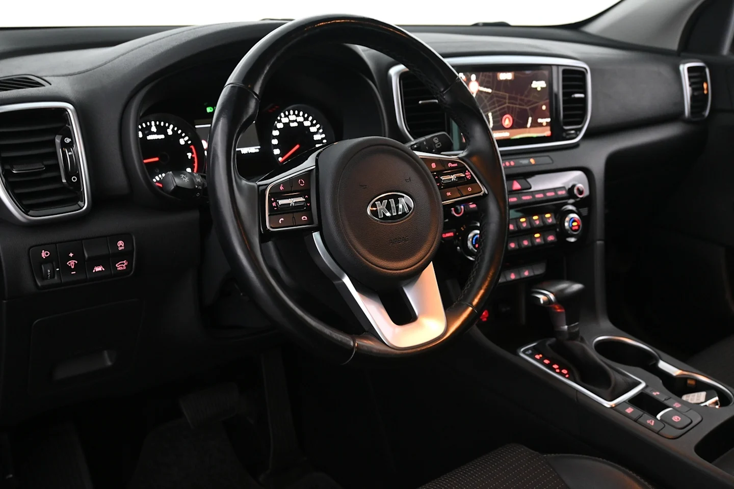 Car Image - 72h5j8HvHGhVrz05MinPKn