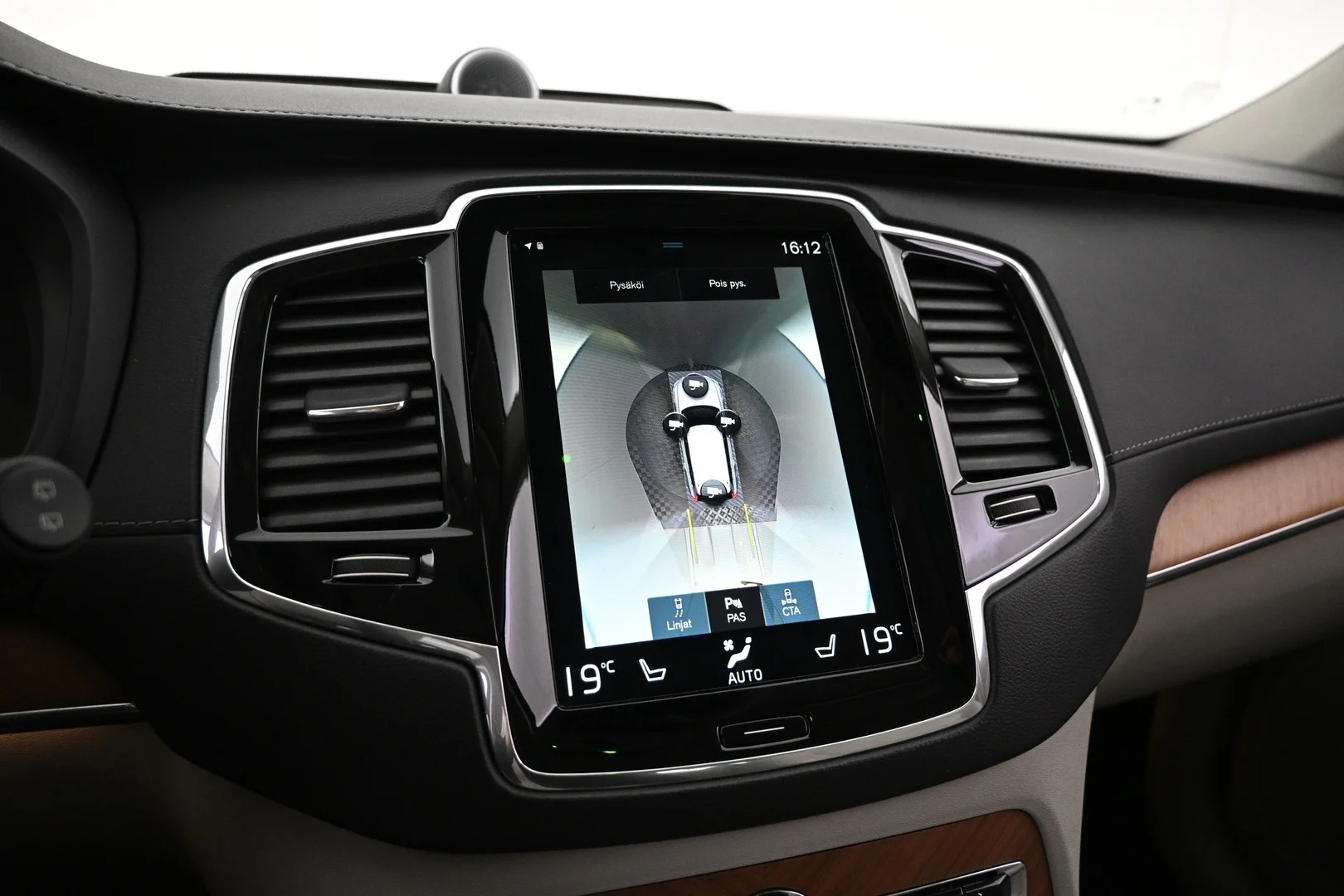 Car Image - 415pxrEmJDZ589YZCLeSgv