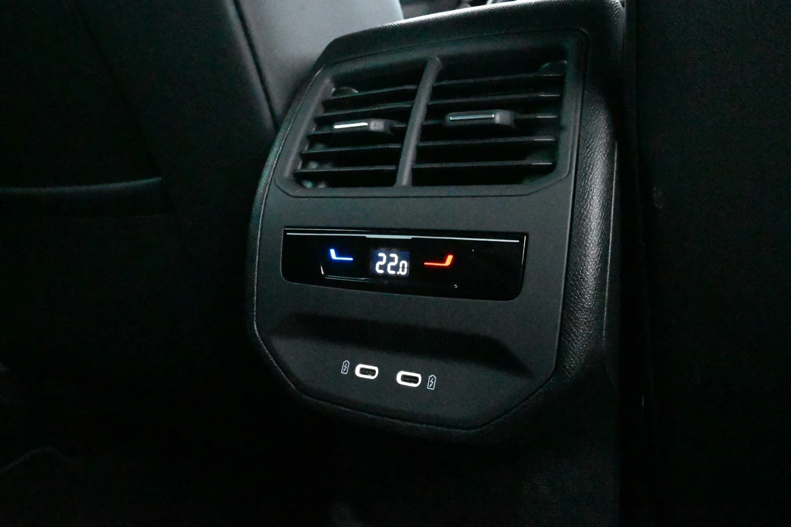 Car Image - 6OHqxYmkypy1IP598OEyLu