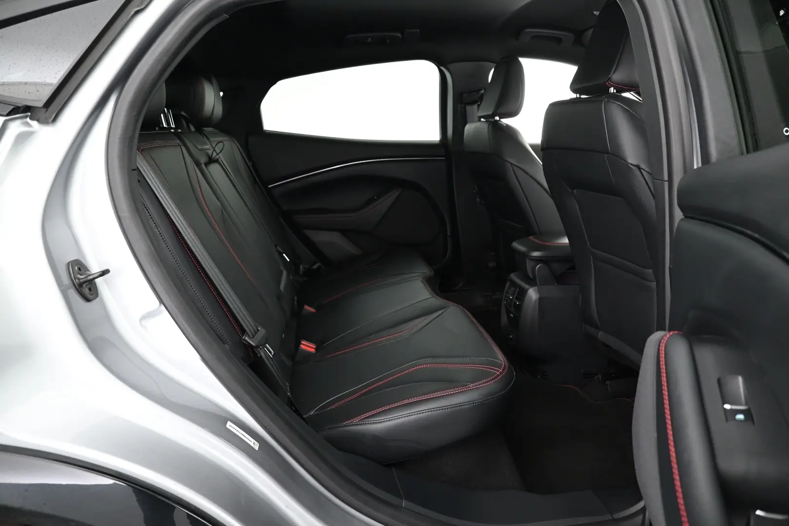 Car Image - 5qER6CVxRWeAuLSqeoOP3Y