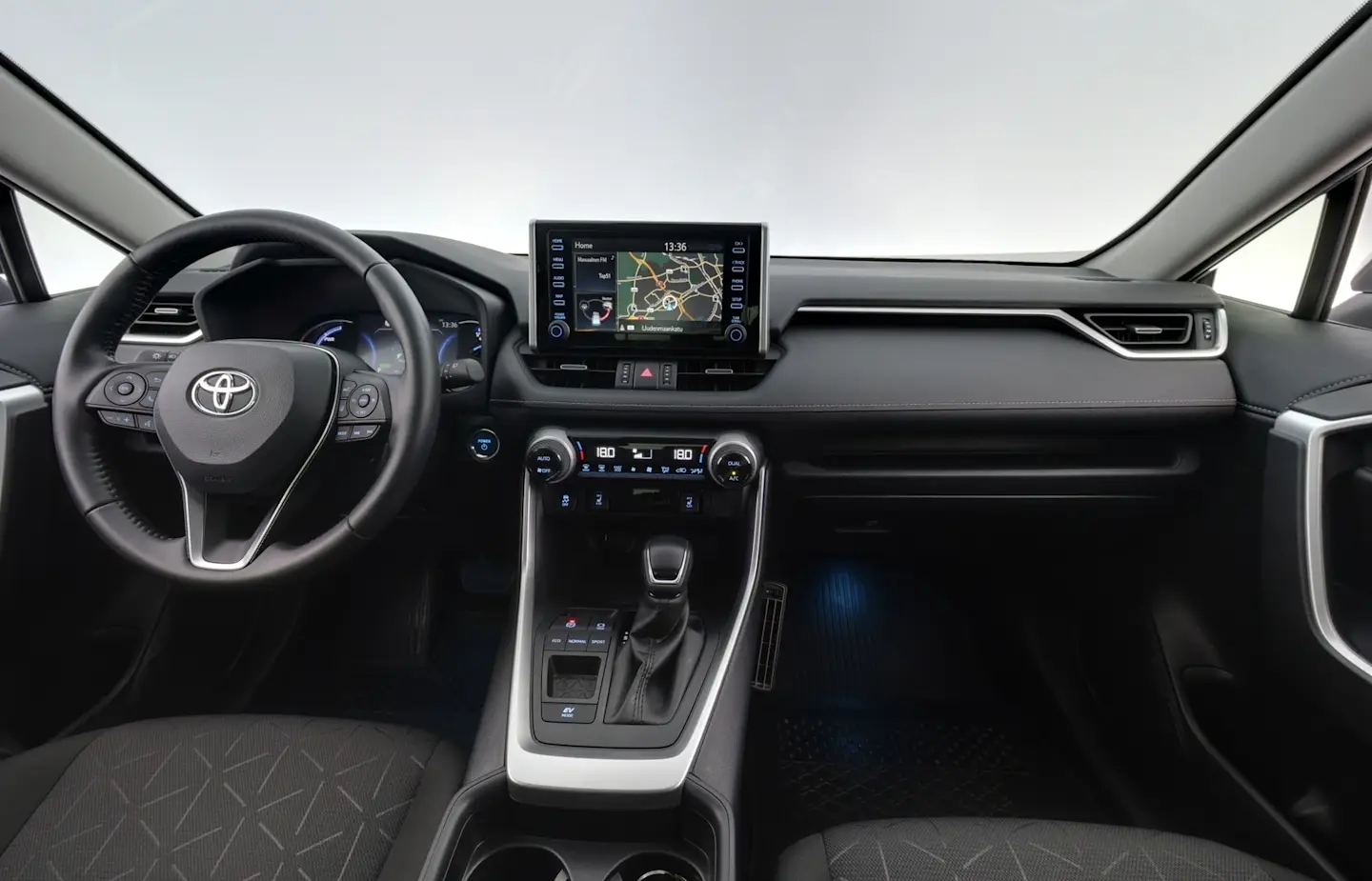 Car Image - 2YMyamGZWyl7HTgTlhQqxC
