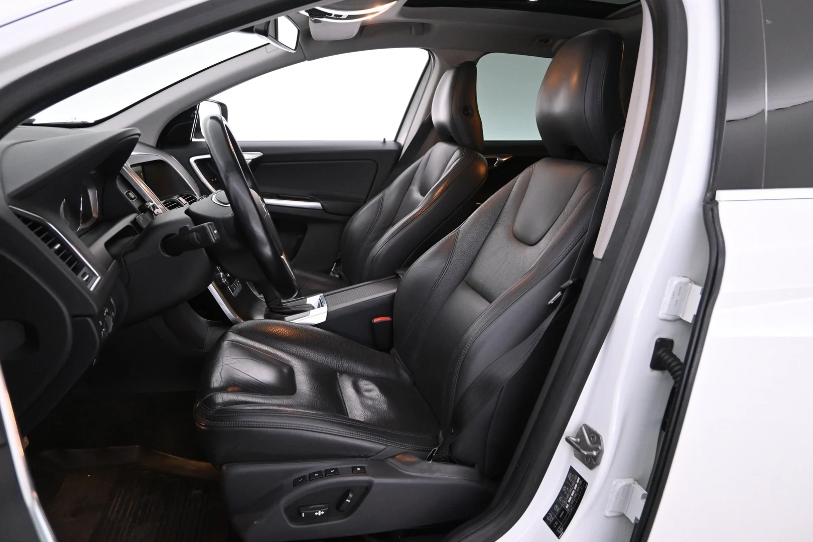Car Image - 4GeYXSsRLEbxpOVdmxFFit