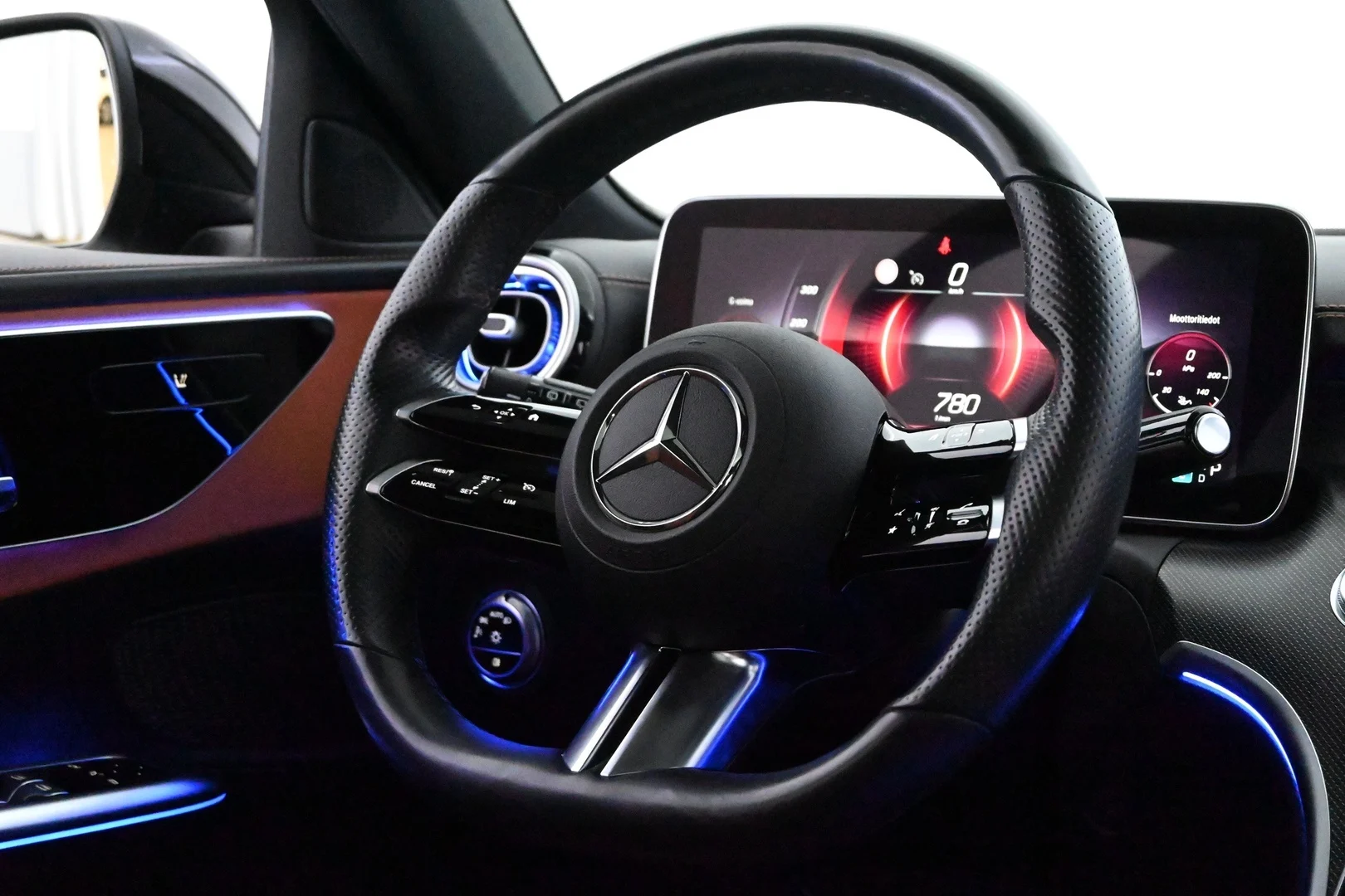 Car Image - 14Ms94xTqSjxO2iEvukIVu