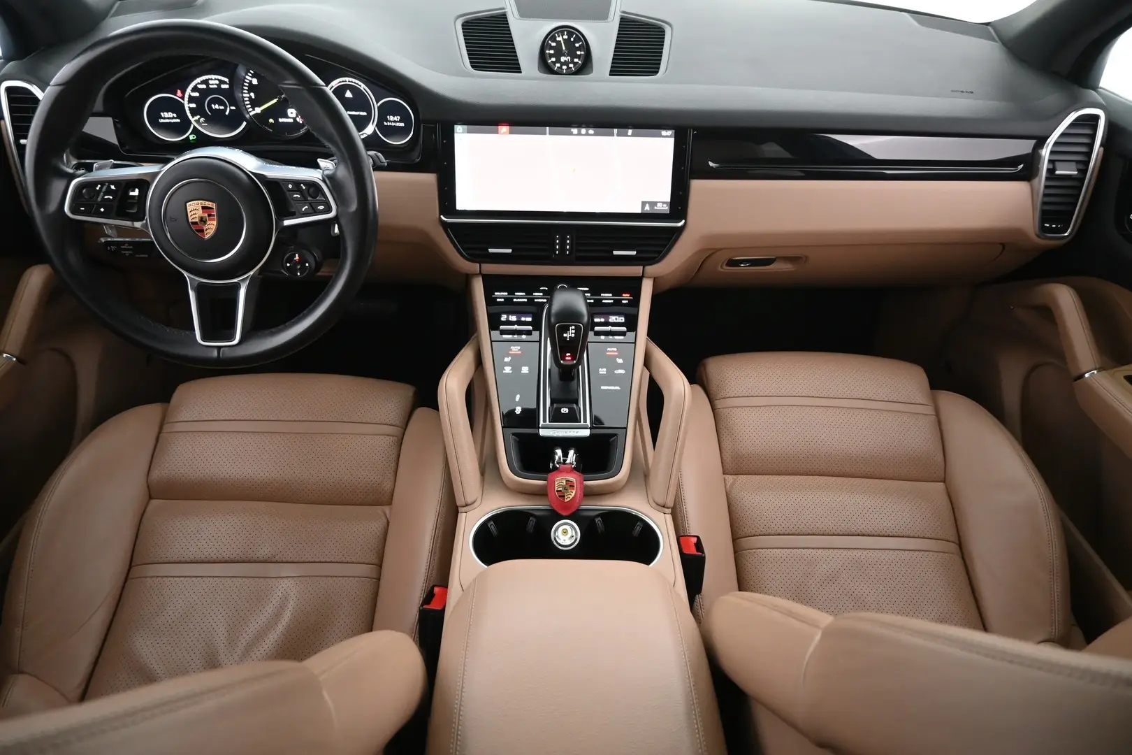 Car Image - 3AFkhPA6BWbNR0MGsWlOcd