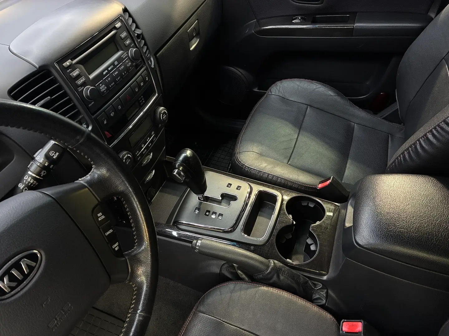 Car Image - 6izYiBTZ5v8mcbPkAblxkA