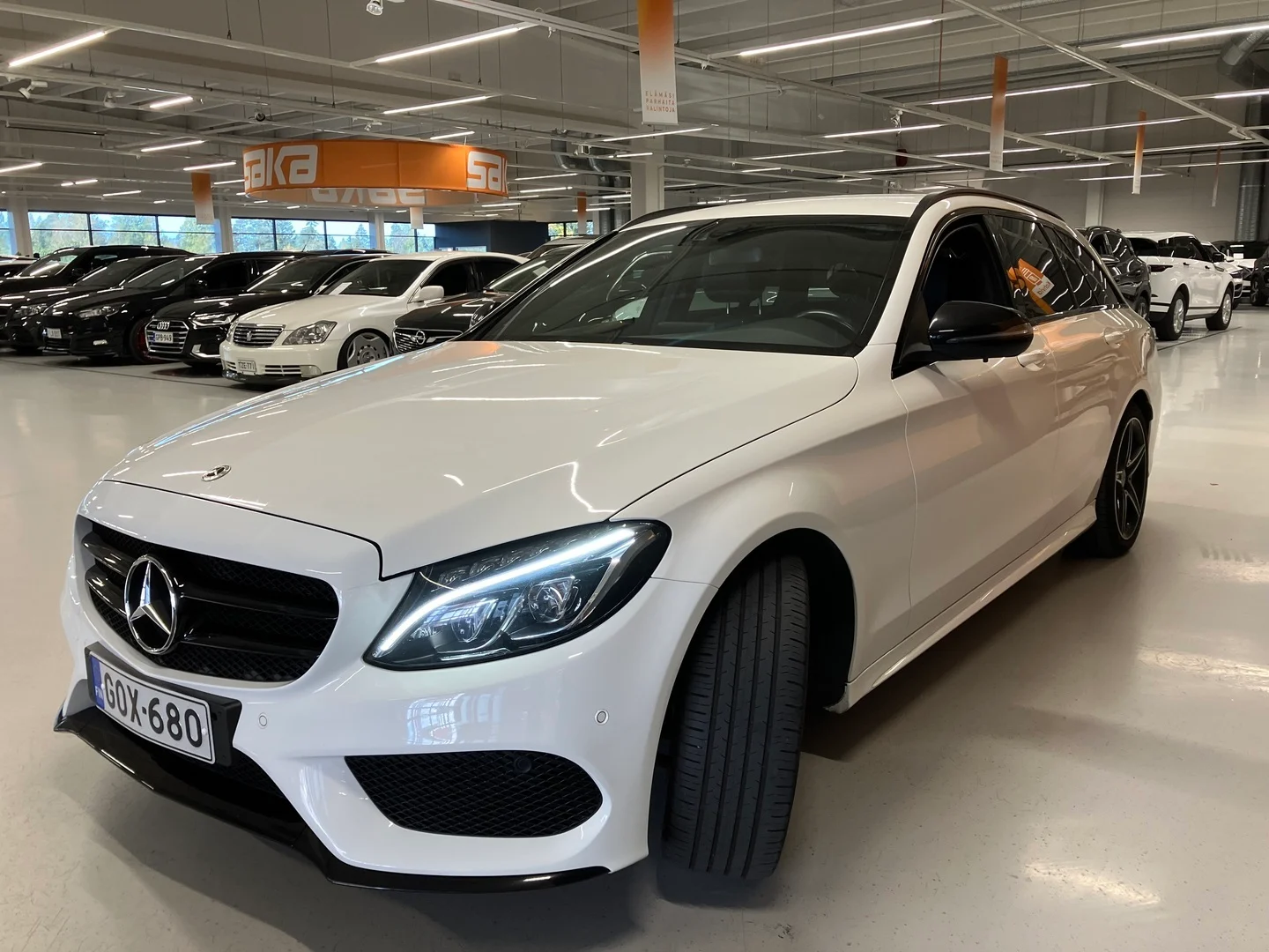 Car Image - 7Jjk0bCzjXq4gL0ukgbVdg