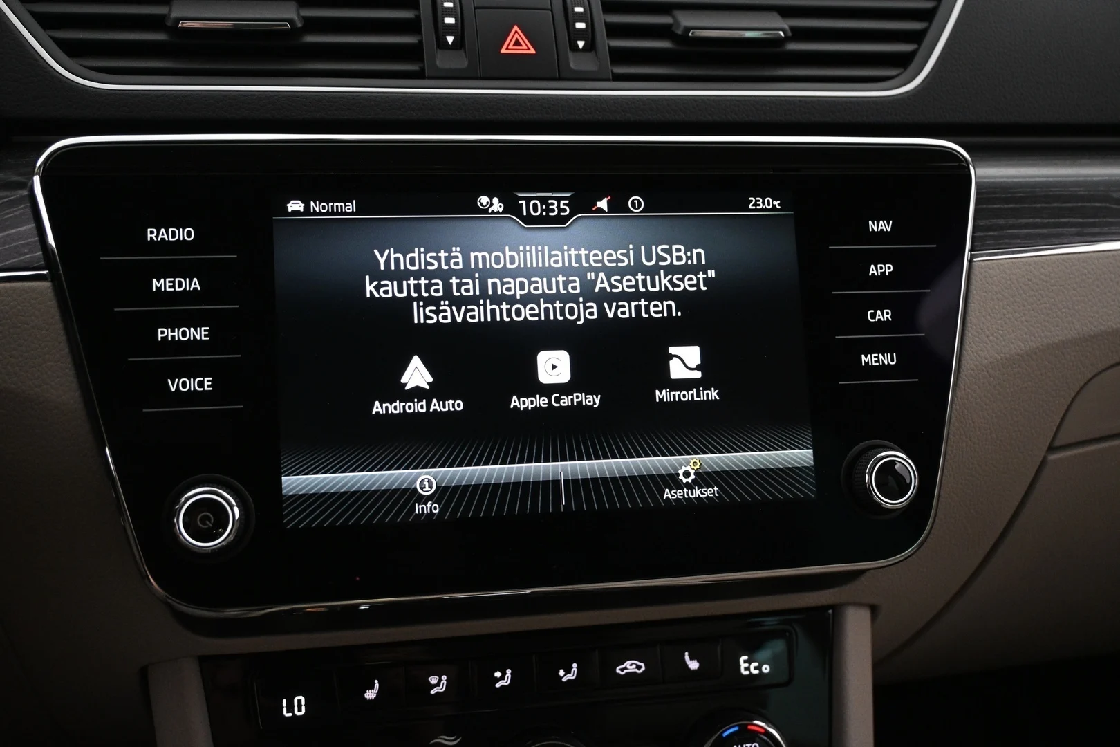Car Image - 6akuVaDCLxw1065xDrd3tx