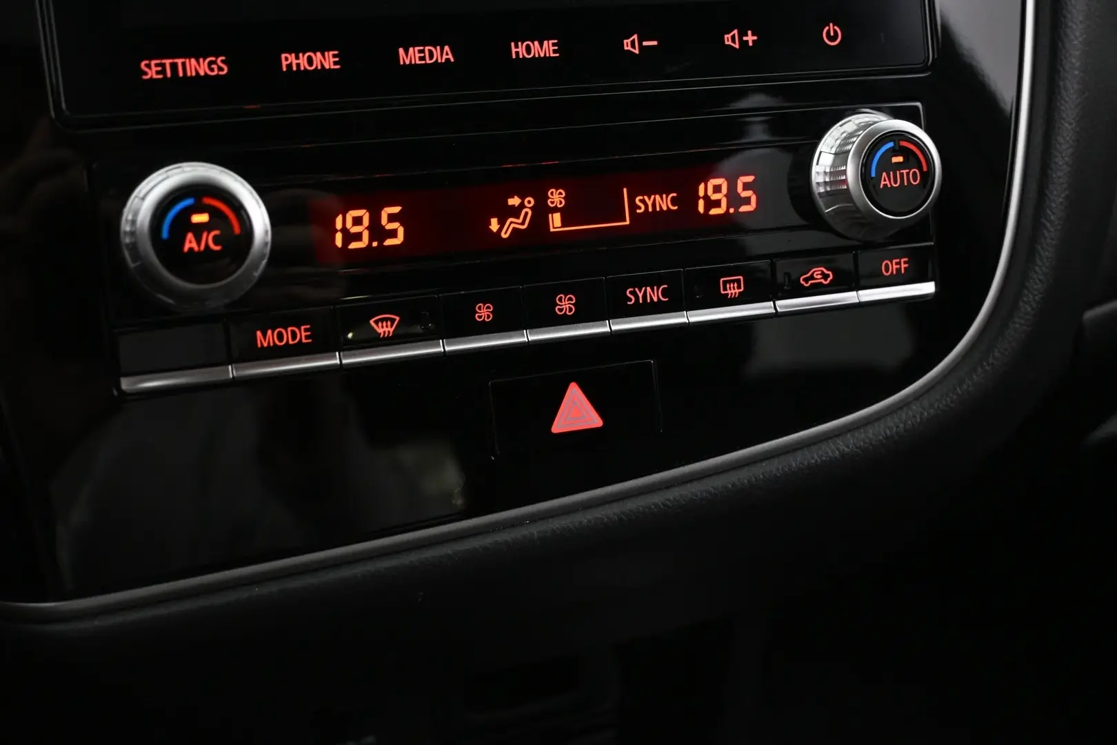 Car Image - 6MaUGmy3Yw6eHrkbV7bDZe