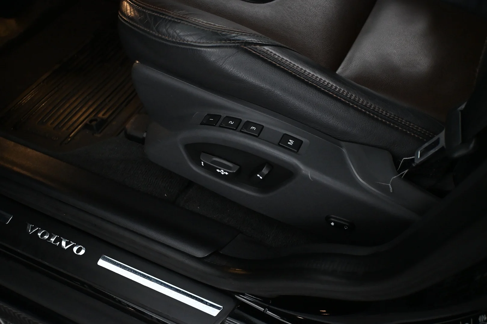 Car Image - zHRArdrsz5MKwWUmxNI73