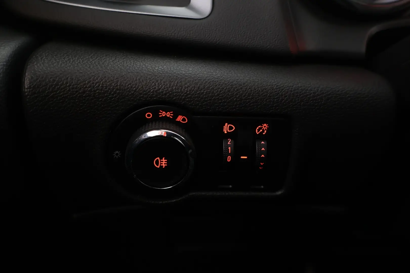 Car Image - 7a0Whvg9moLNOpCTiXAZ8a