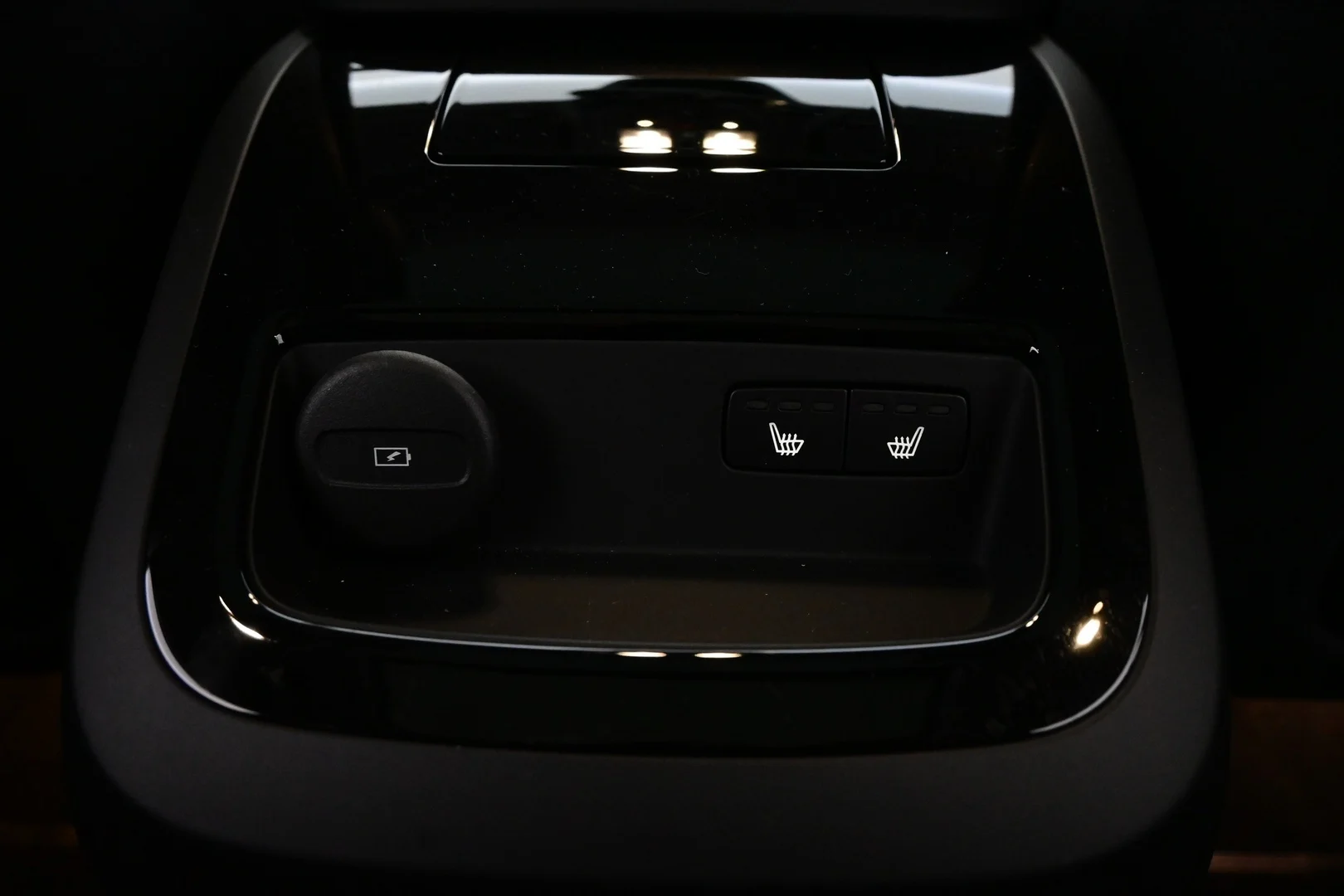 Car Image - 6kwnhe5ZbbolU6JFpTxfH9