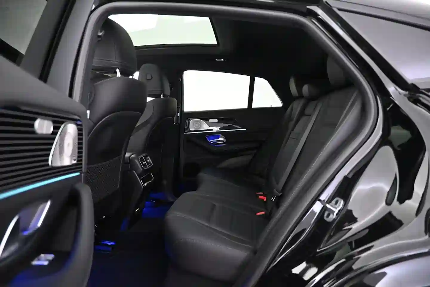 Car Image - 2YrvEKsTCWuunmhnJTNsU0