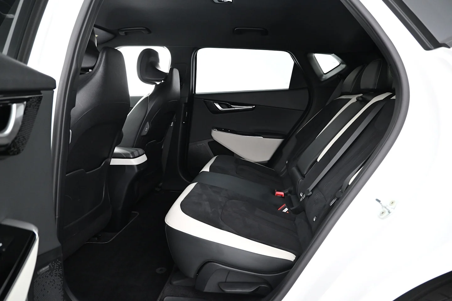 Car Image - 1Pgj514yet48N6tAF0rD3e