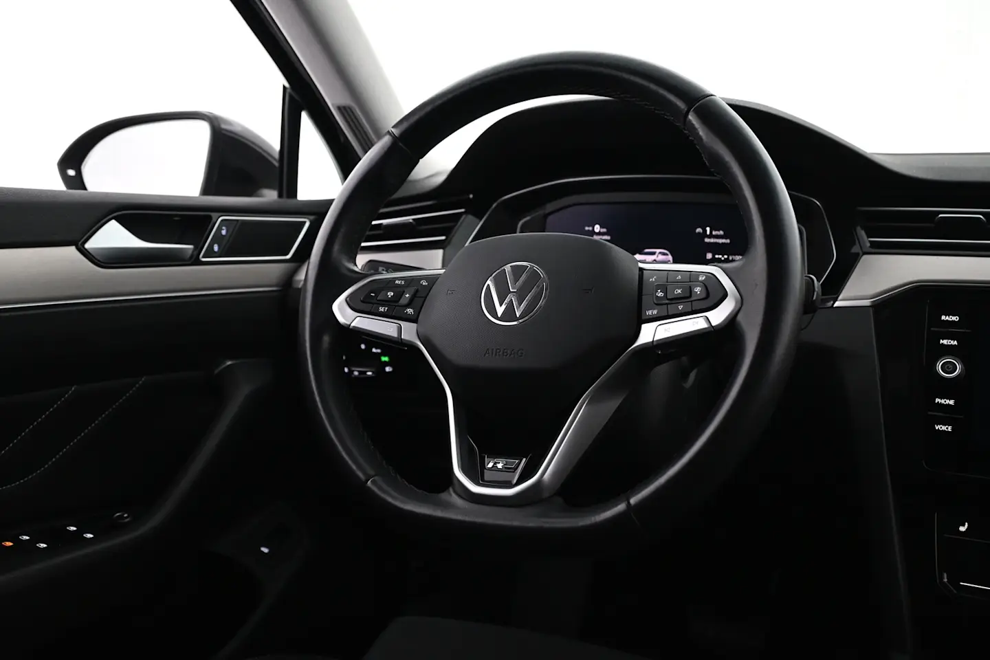 Car Image - 60rJWF3ZlKjTngwZQzdRHj