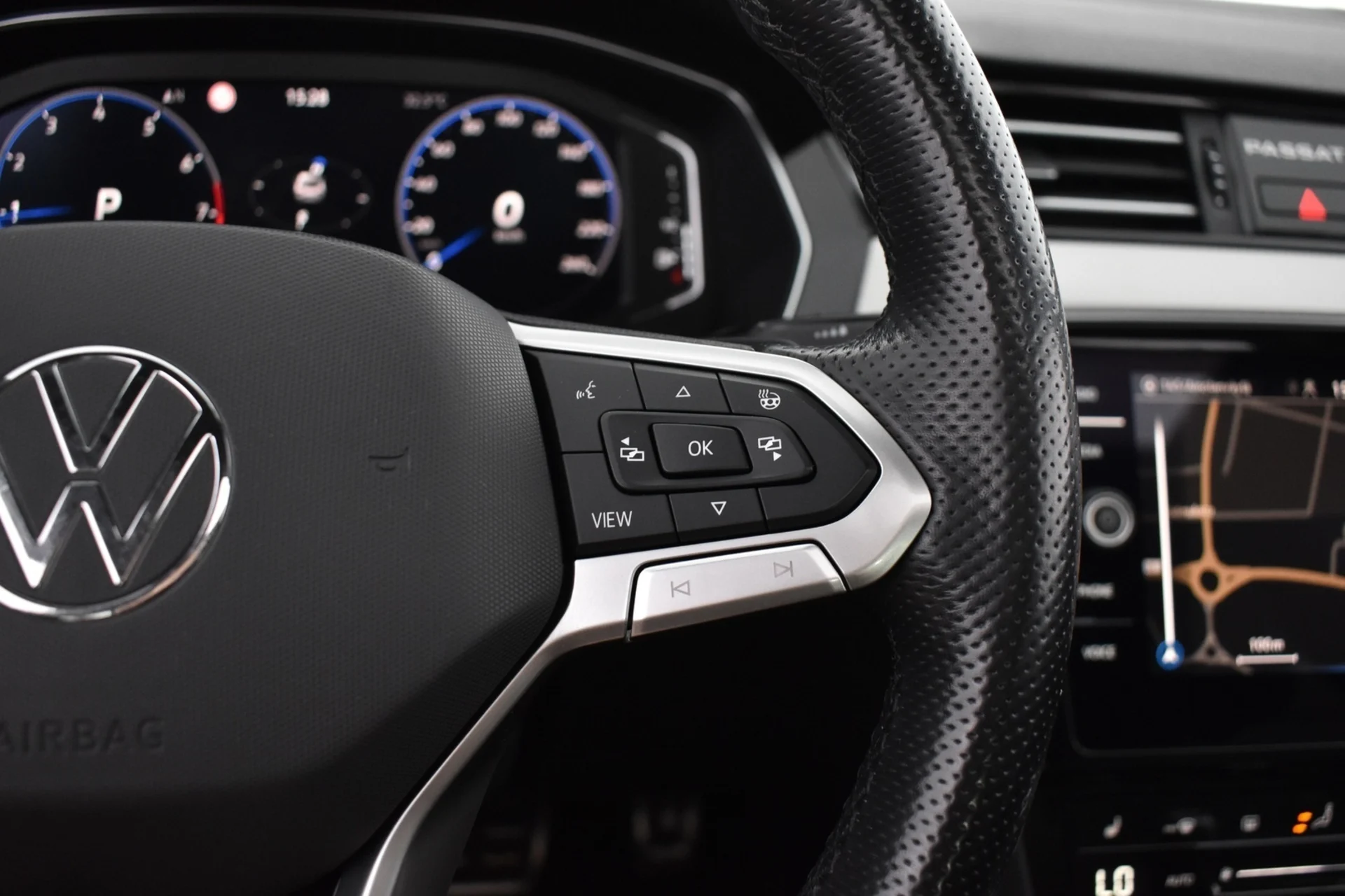 Car Image - 369VRJdeJZAlkSJy7P0O4N