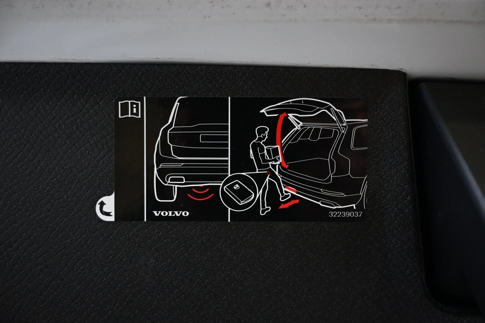 Car Image - 1Lwvbtd7SEDx8hENcaVgSB