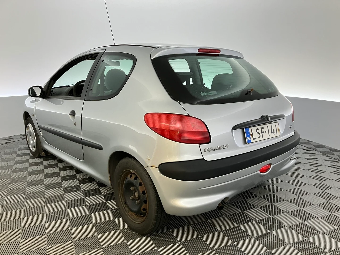Car Image - 50CG11tvht1I0raSHuwphS