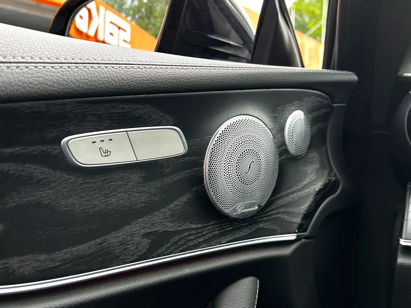 Car Image - 5xb3KgGUHj3ja8LA2WxL83