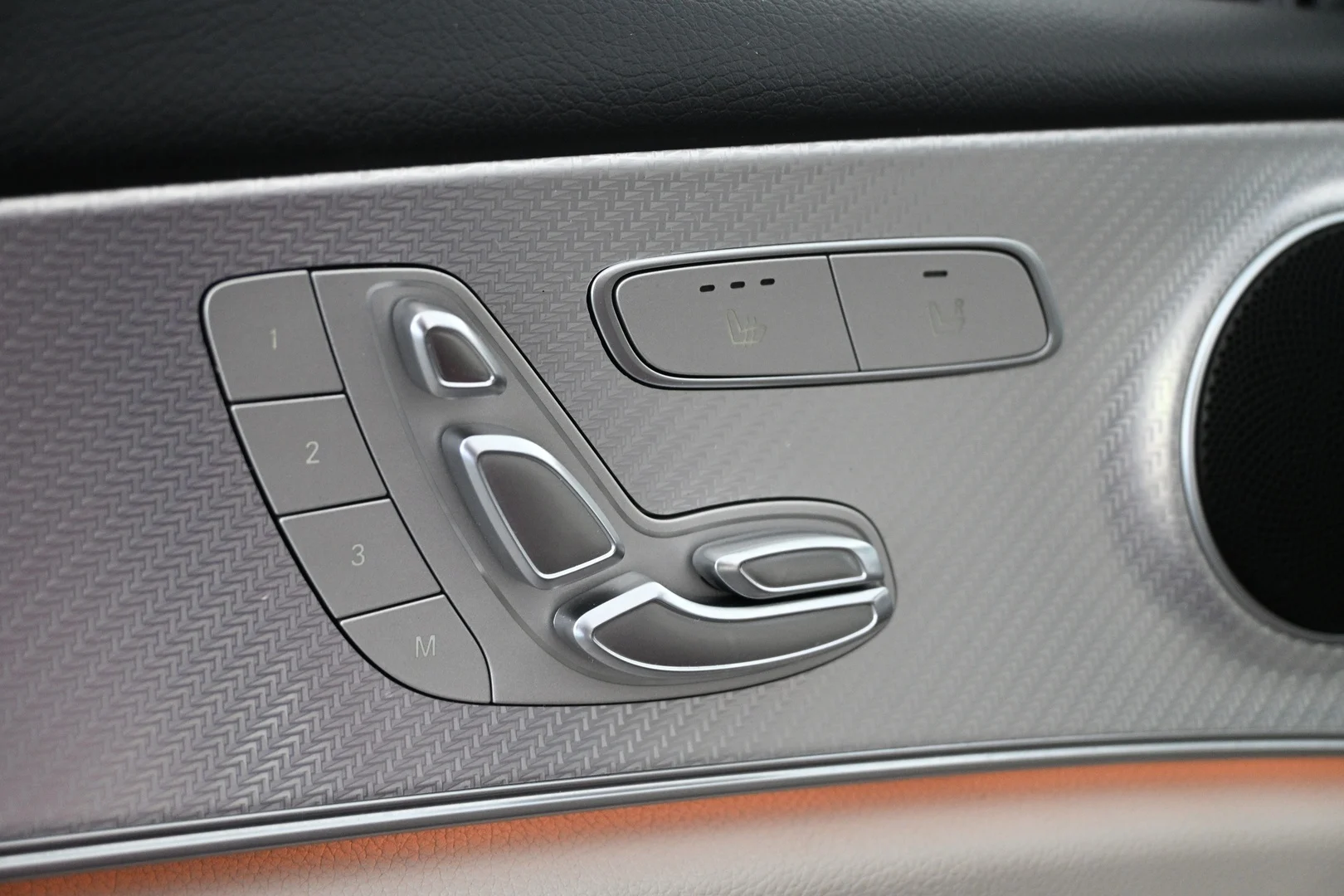 Car Image - 3PYxJCc7qtpeaETwdvRDuh