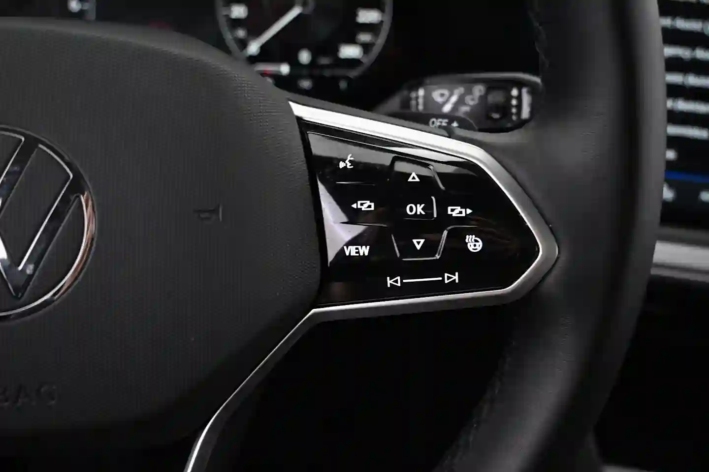 Car Image - VgwG6ftJMemCvlh02lpRV
