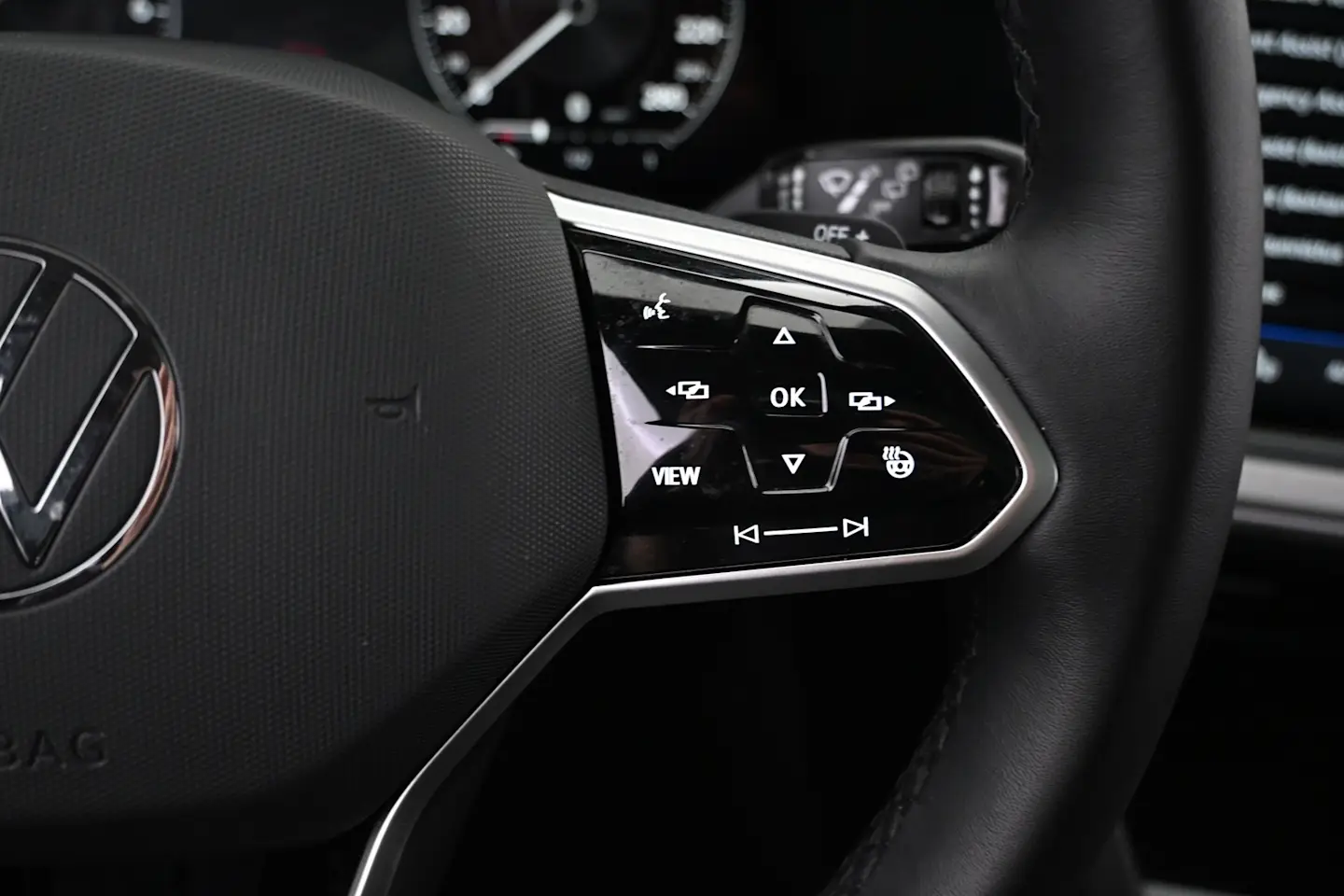 Car Image - VgwG6ftJMemCvlh02lpRV