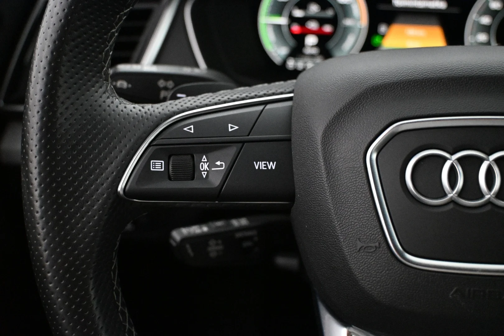 Car Image - 1tMMgqextXhzjJTascc7JB
