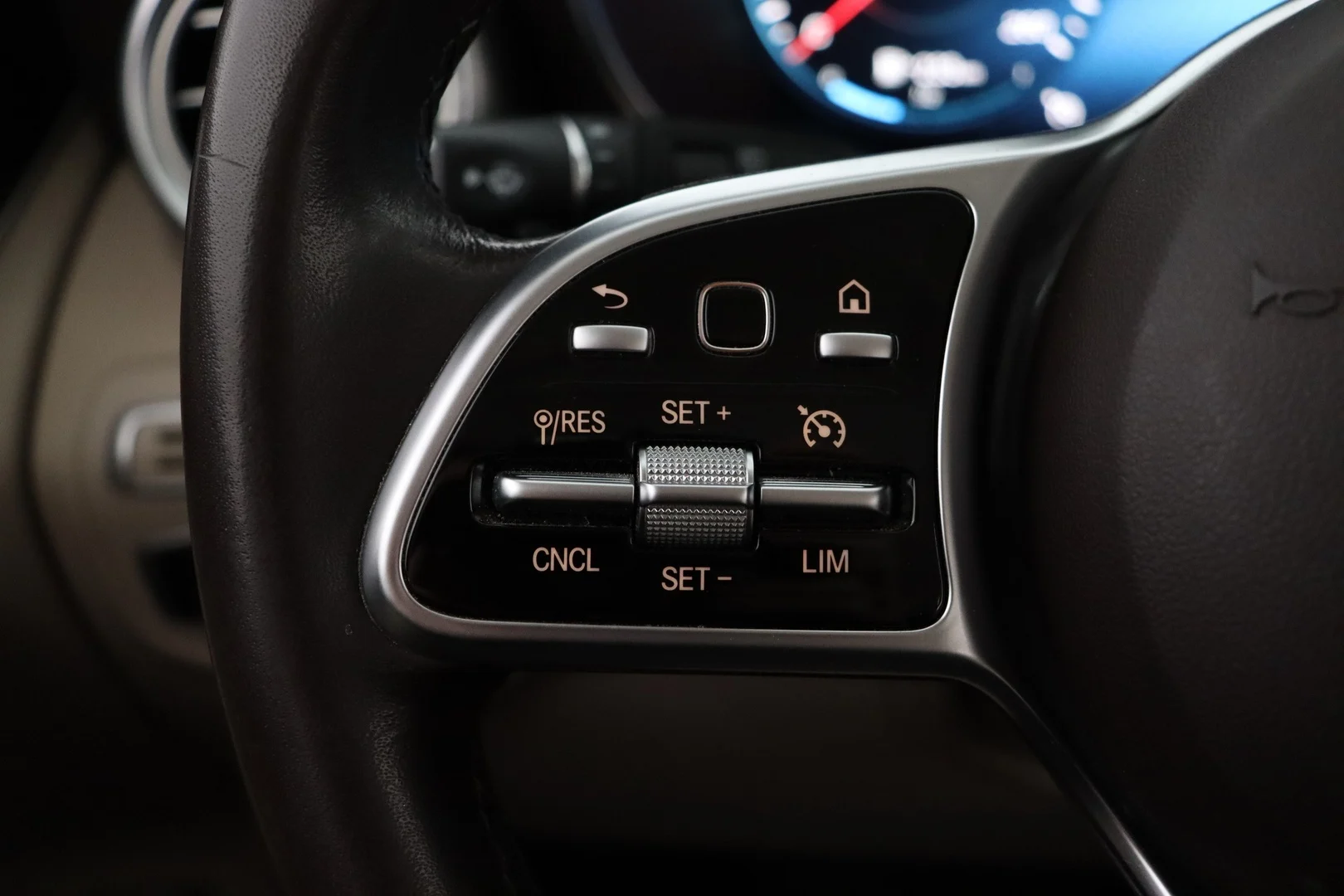 Car Image - NLEIFrGHo2n7PcnhTWNGn