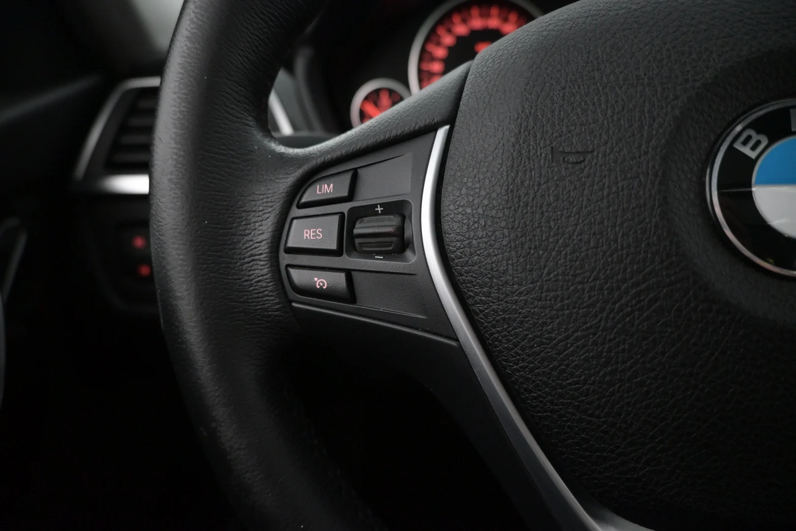 Car Image - 448Wopg97QFTyVTtiYgyQ8