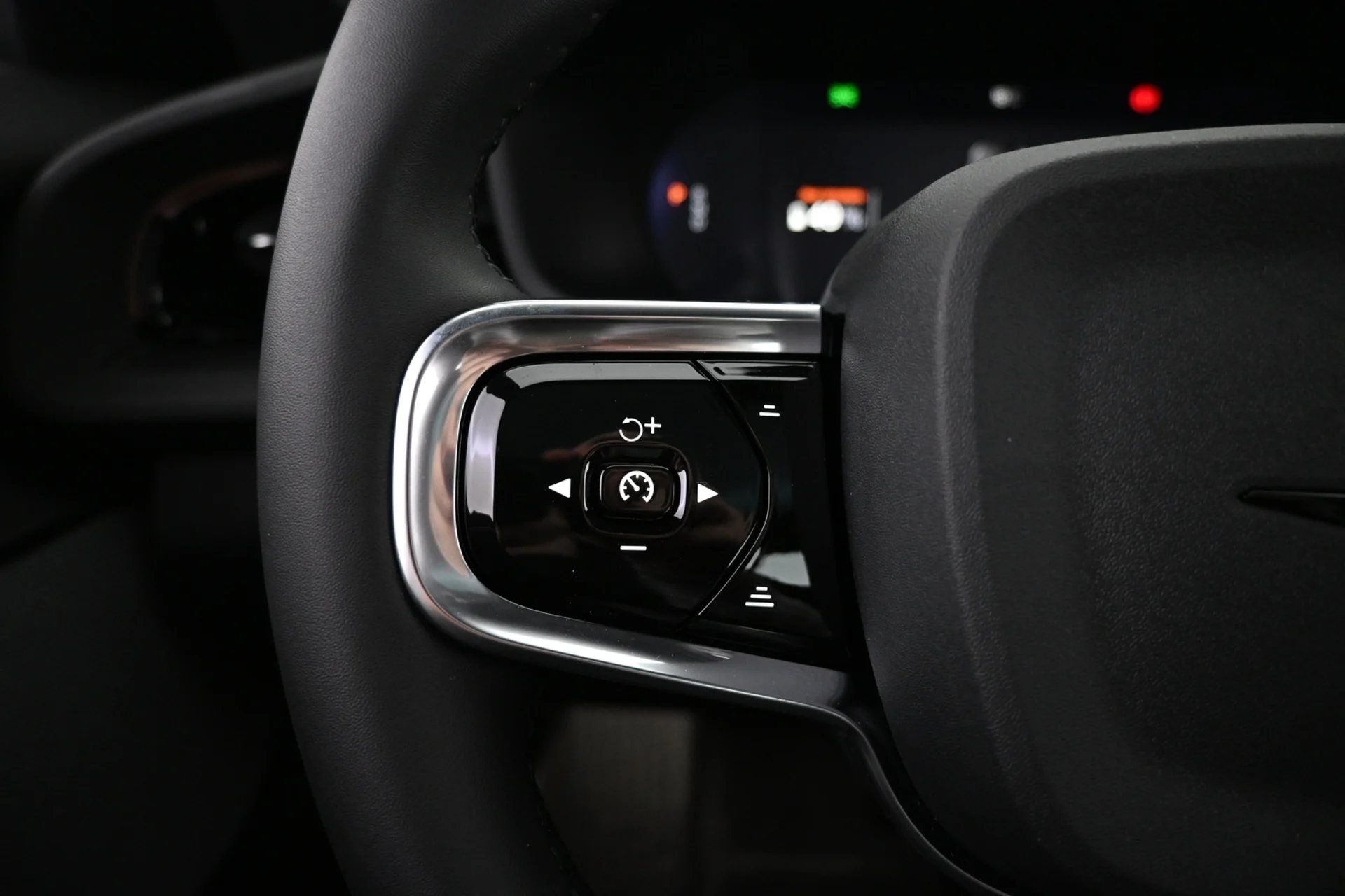 Car Image - 4ndjW8uFrMkXIl3lbc5k37