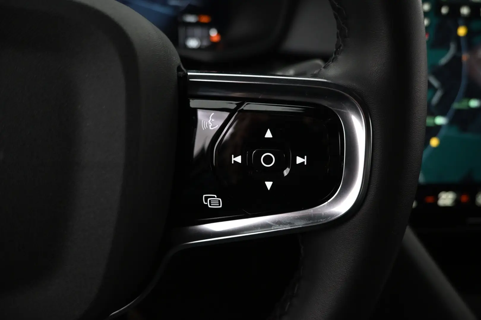 Car Image - 2v2TZ1c5r5FuzvtMuhD16O