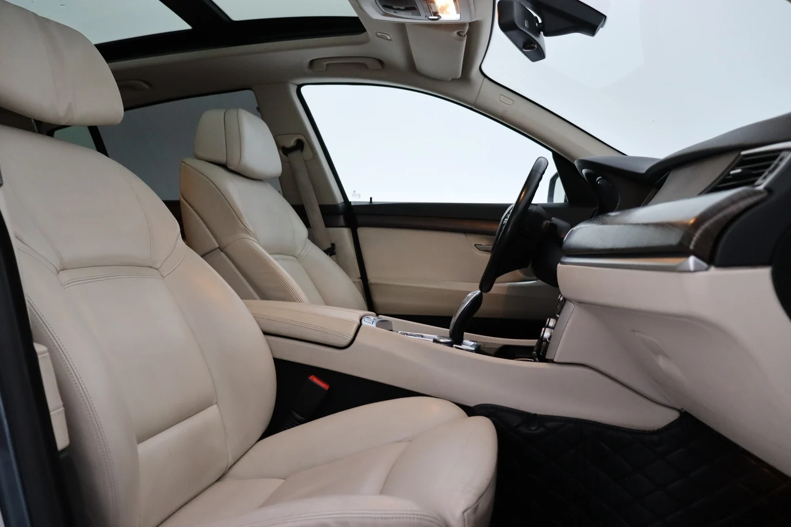 Car Image - 1322HW05baKNdj57idWDoB