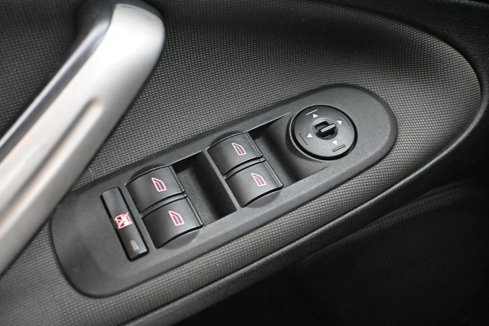 Car Image - 30dM4neqUJ1gXJqytK8gl3