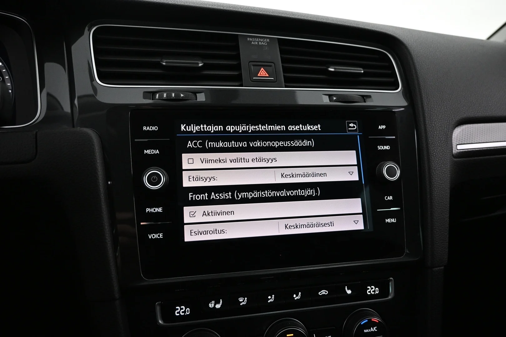 Car Image - 3xc09QO6xg85KbtzEDsQrM