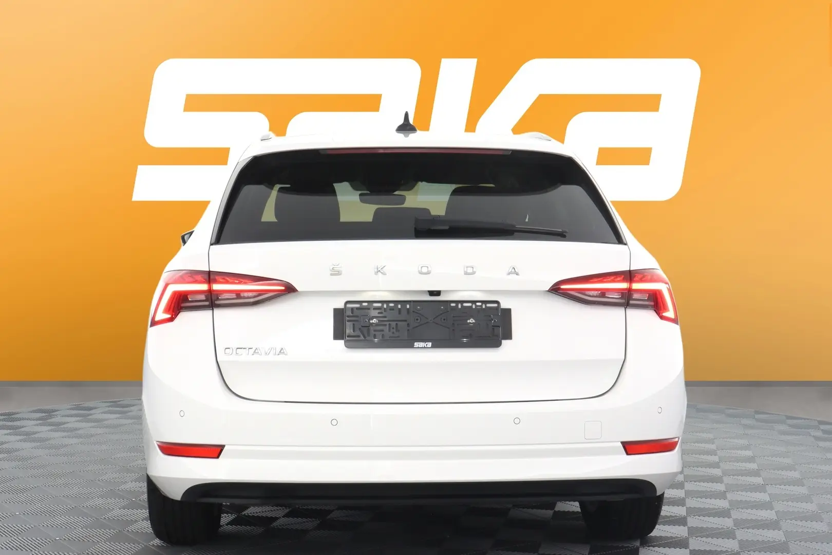 Car Image - 6XeA0b06bw9nk51Wm1dbvk