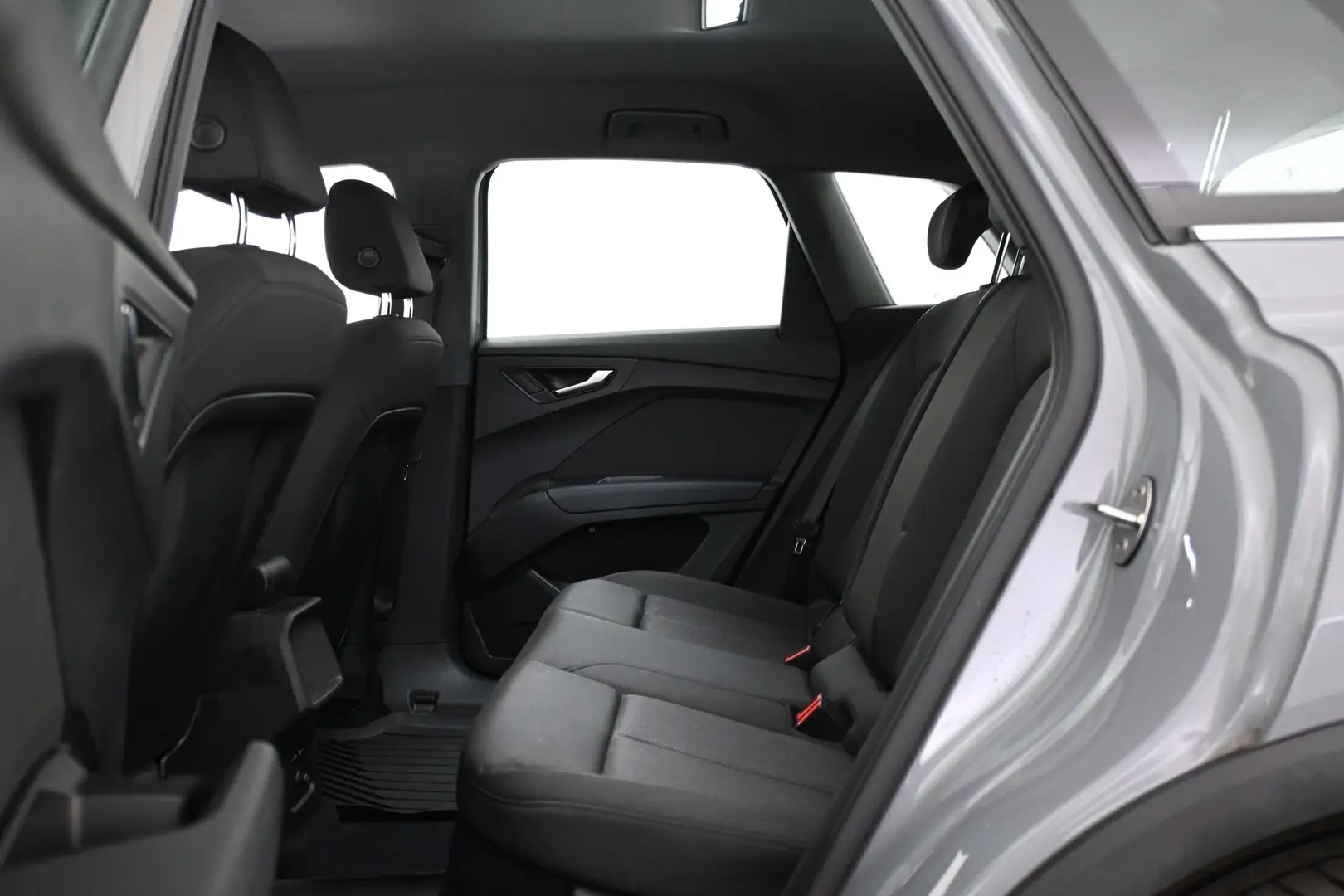 Car Image - 17OXqzXAatYYIxe4JVGN0G