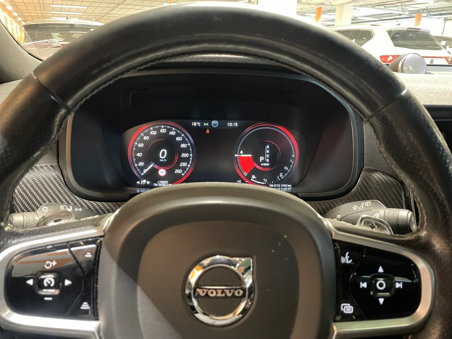 Car Image - 28zh28nGFNfDZlweSOLefU