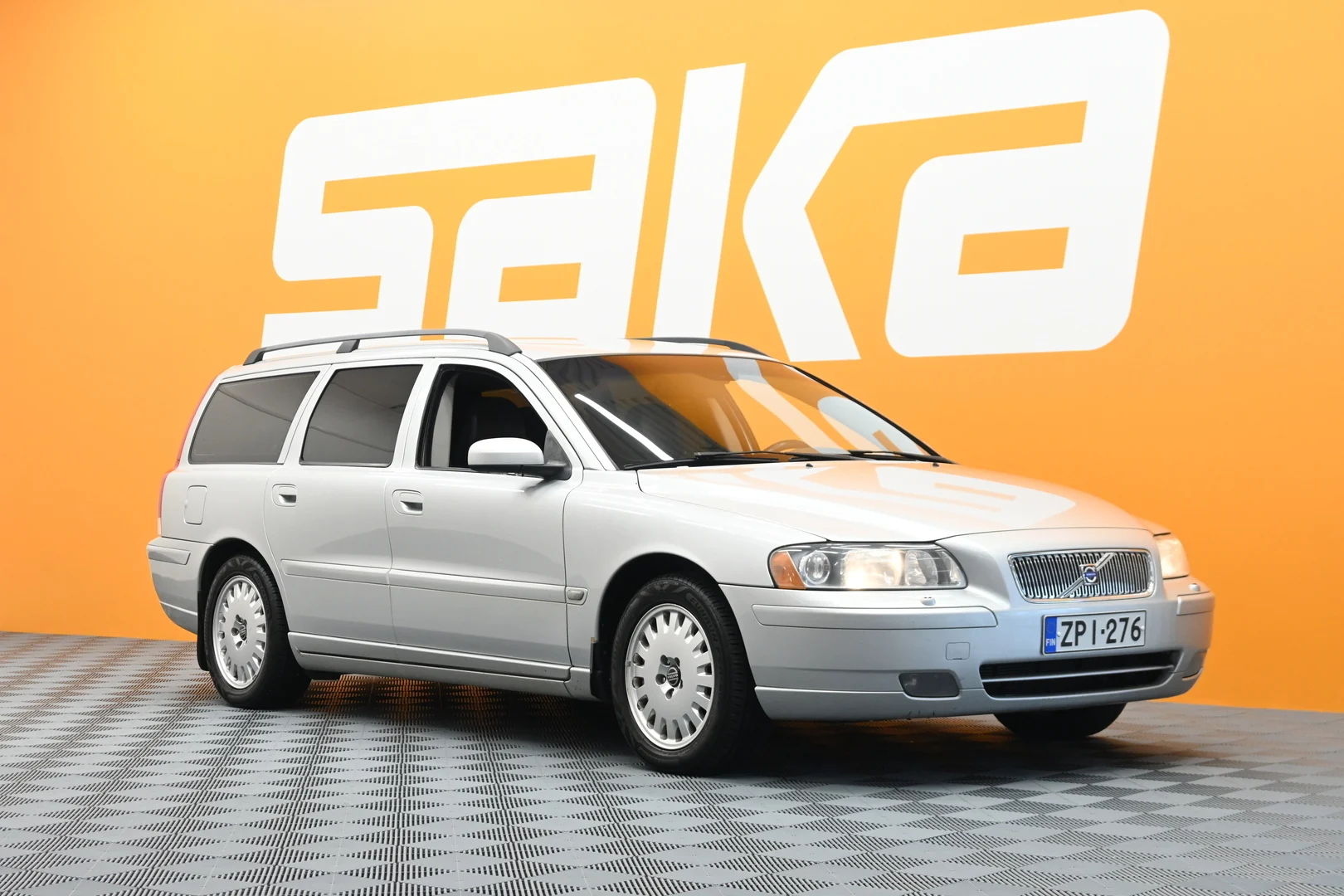 Car Image - 7HyVUKXXcH5WHTI9VZbp92