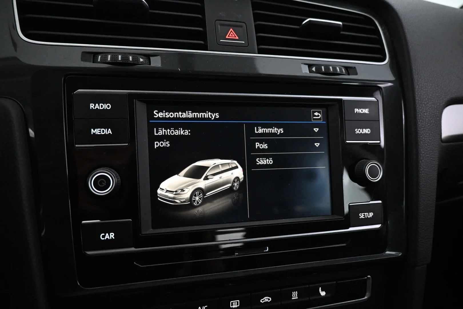 Car Image - 7hx2Op2ra1Ox1ngIz9KcpB