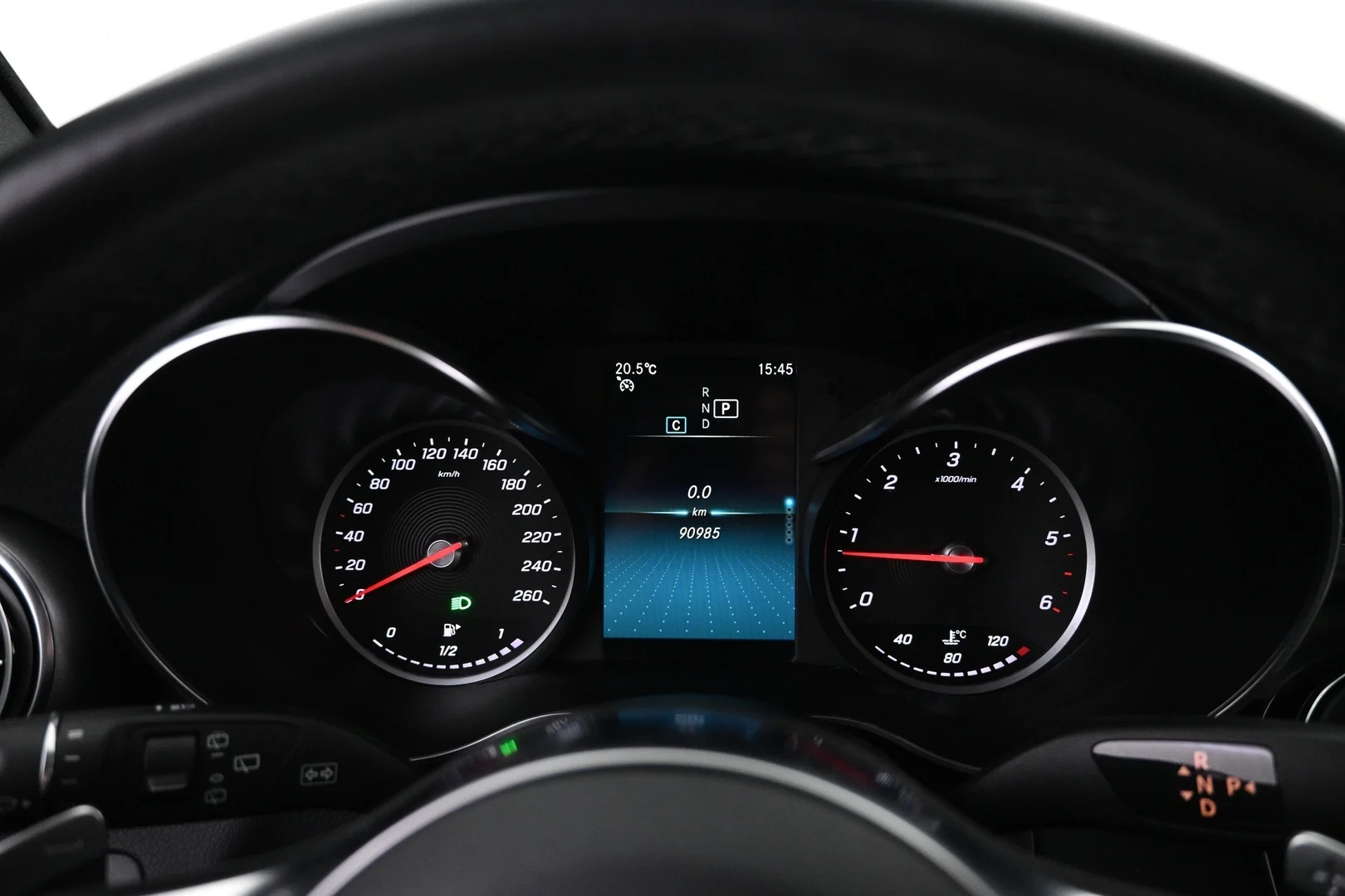 Car Image - I6WWHlFLIzLl0N44DReBl