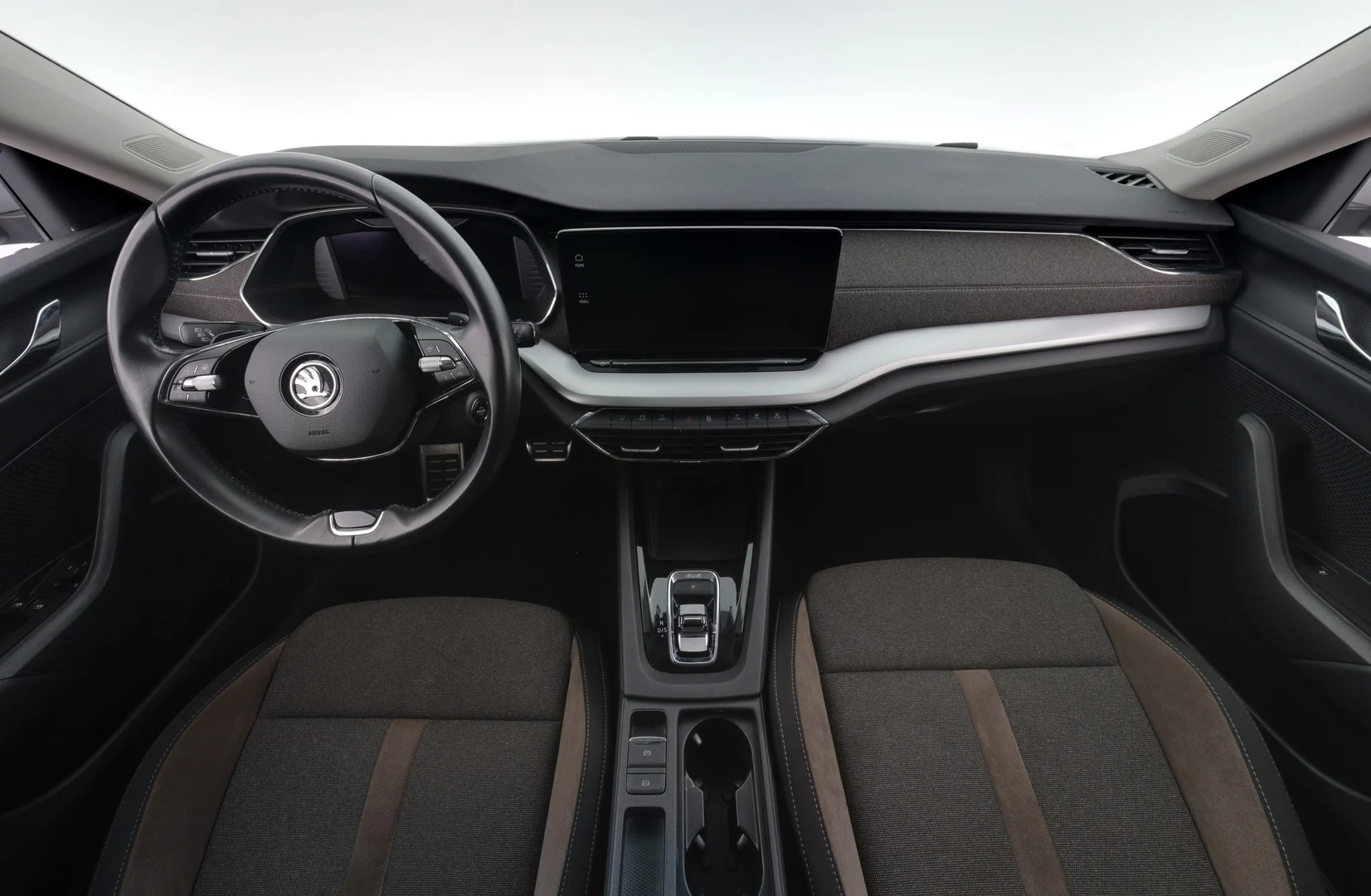 Car Image - UunPpROg0z6VOzF8VRda9