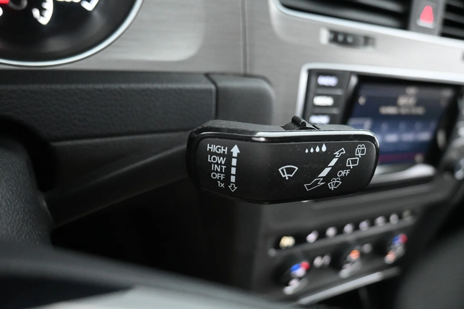 Car Image - 5oO8iSKiQTGAmKukknGjFd